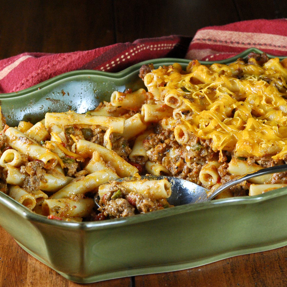 Rachael Ray's Southwestern Chili Con Queso Pasta