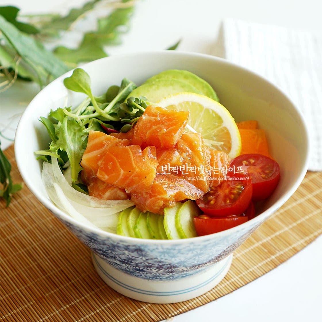 연어포케 연어 회덮밥 만들기 간장 소스 생연어요리
