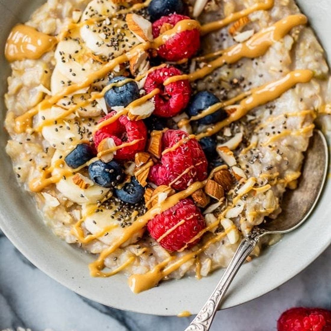 Peanut Butter Breakfast Oatmeal Bowl