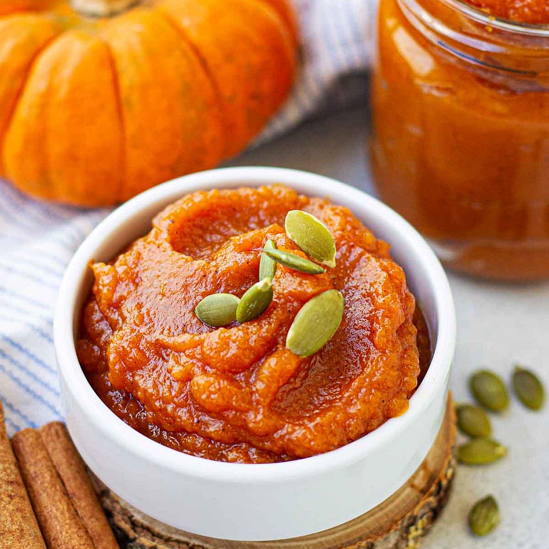 Homemade Pumpkin Butter (with Fresh Pumpkins!)