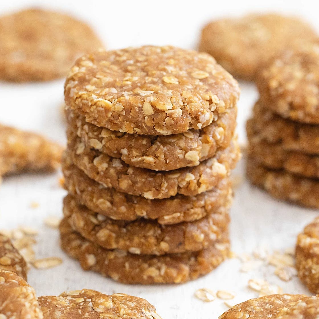 3 Ingredient No Bake Banana Oatmeal Cookies