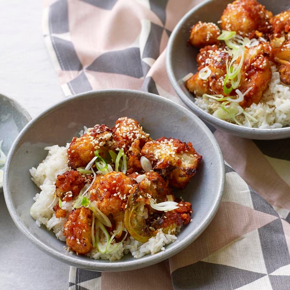 Spicy gochujang cauliflower ‘wings’