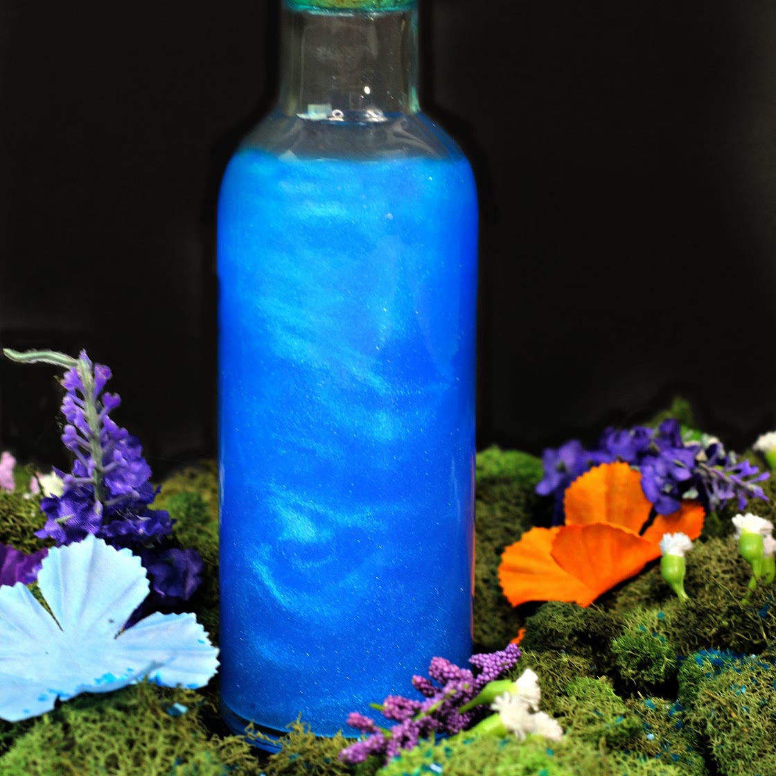 Alice and Wonderland Drink Me Potion