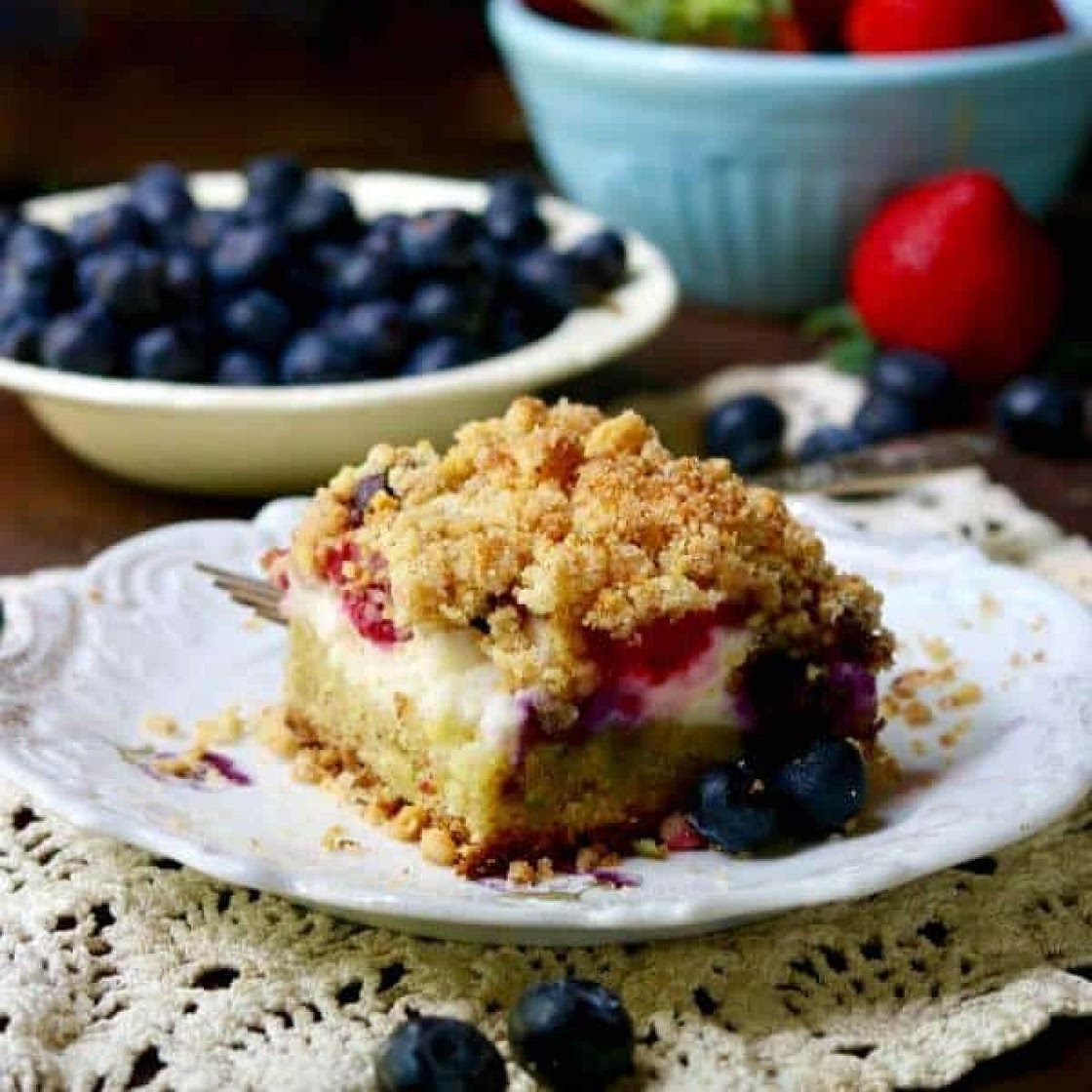 Cream Cheese Coffee Cake with Berries