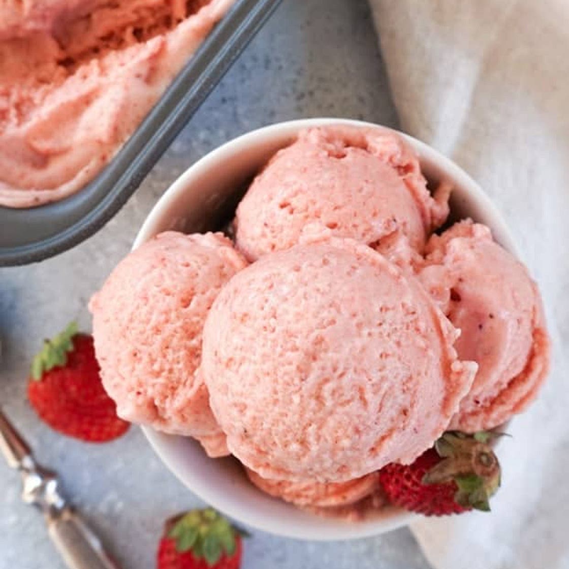 Healthy Strawberry Banana Ice Cream