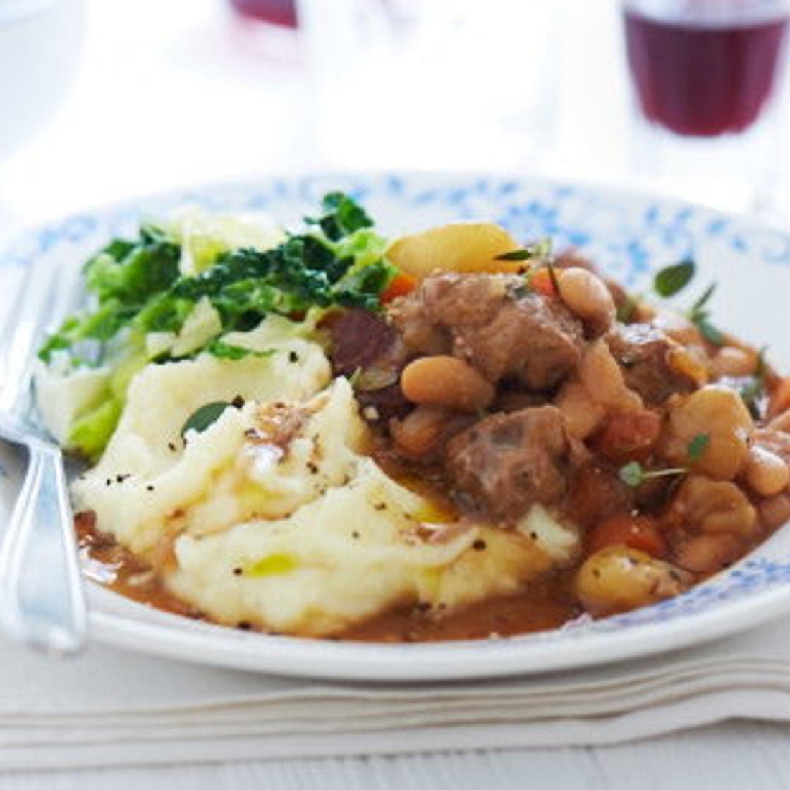 Turkey and red wine casserole