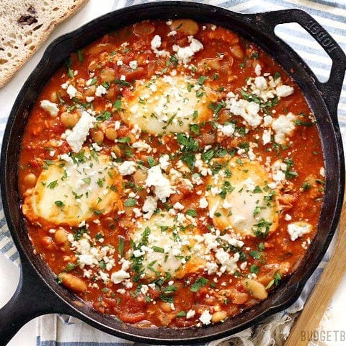 Smoky White Bean Shakshuka