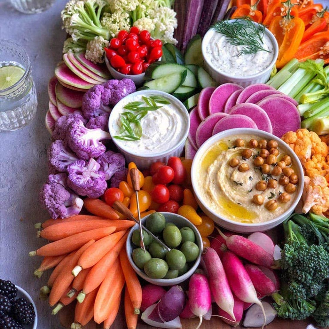Crudite Platter: An Elegant Veggie Tray