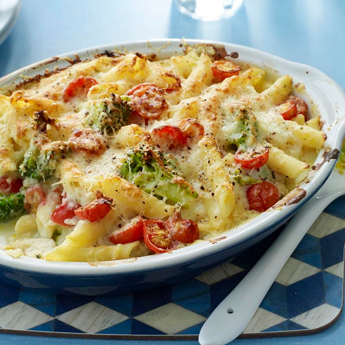 'Lighter' chicken pasta bake