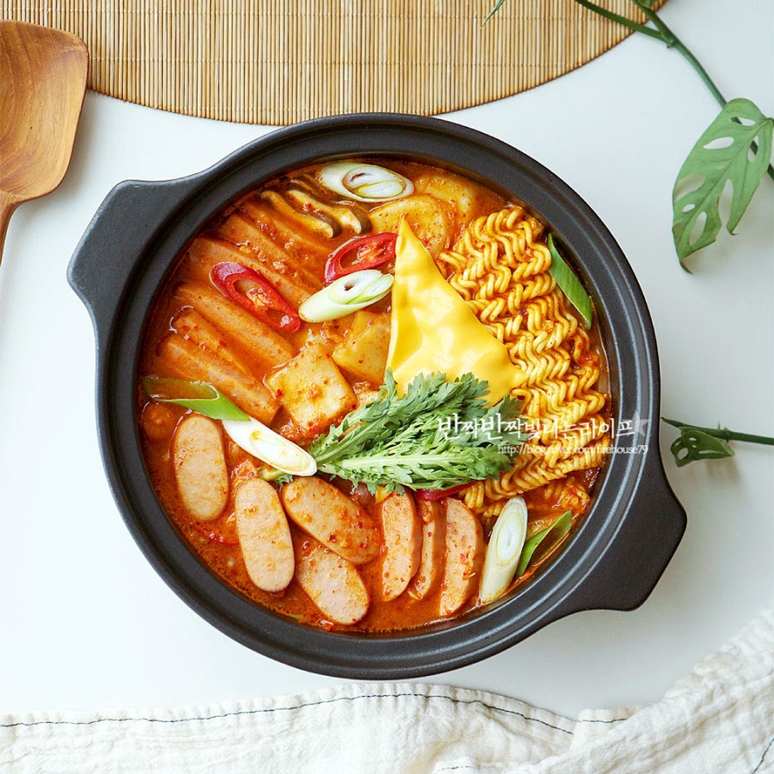 부대찌개 황금레시피 김치 부대찌개 레시피 부대찌개 재료 만드는법