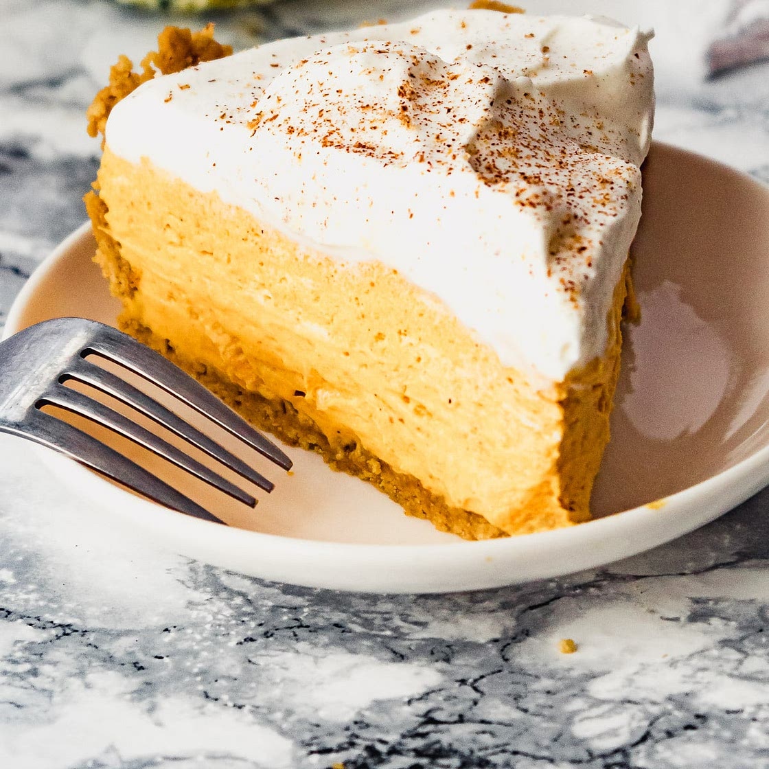 Pumpkin Mousse Pie with Maple Cookie Crust - NO BAKE!