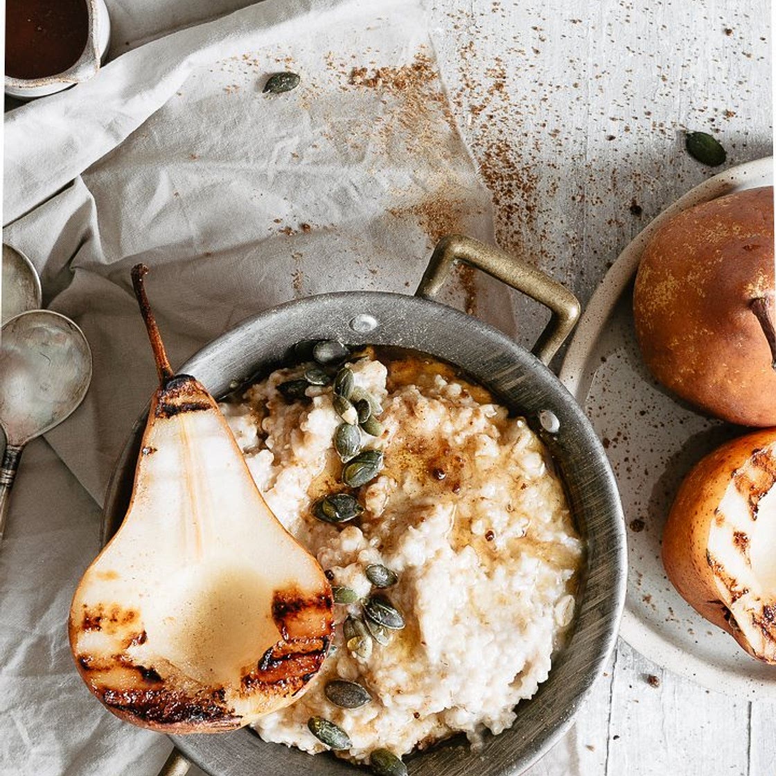 GINGER PEAR OATMEAL