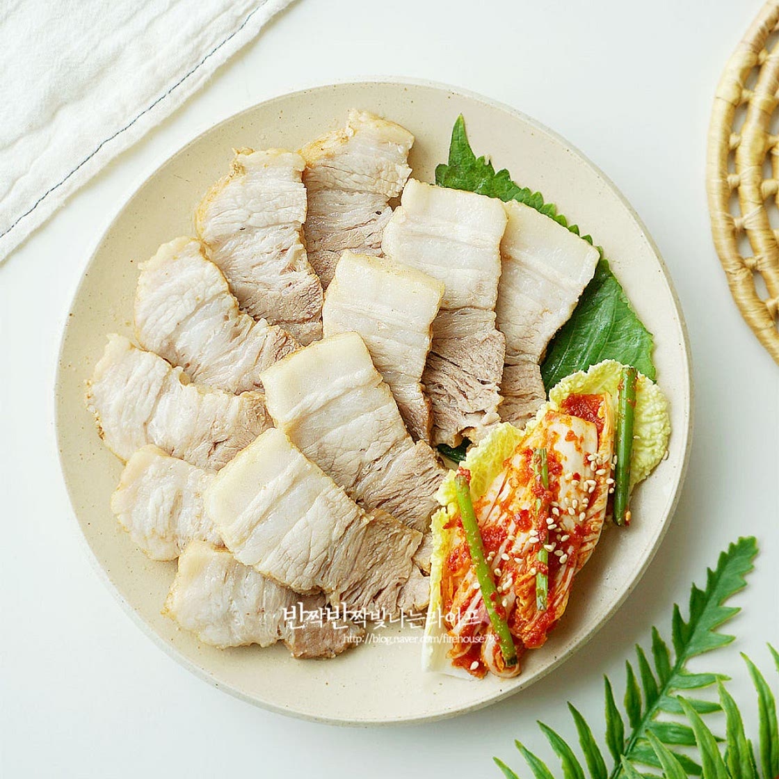 삼겹살 수육 맛있게 삶는법 얍력솥 수육 삶는법