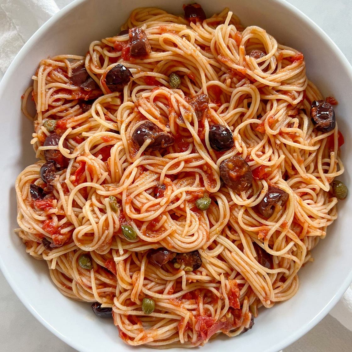 Vegan Pasta Puttanesca