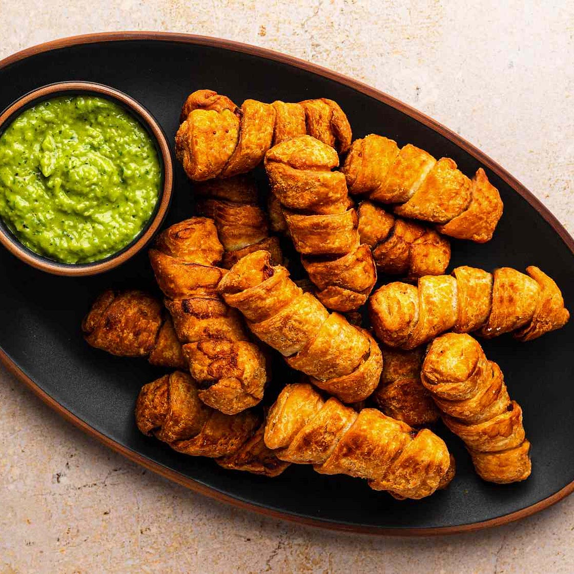 Tequeños (Venezuelan Cheese Sticks) Recipe