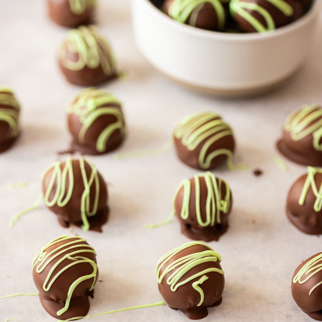 Gluten Free Chocolate Mint Oreo Truffles