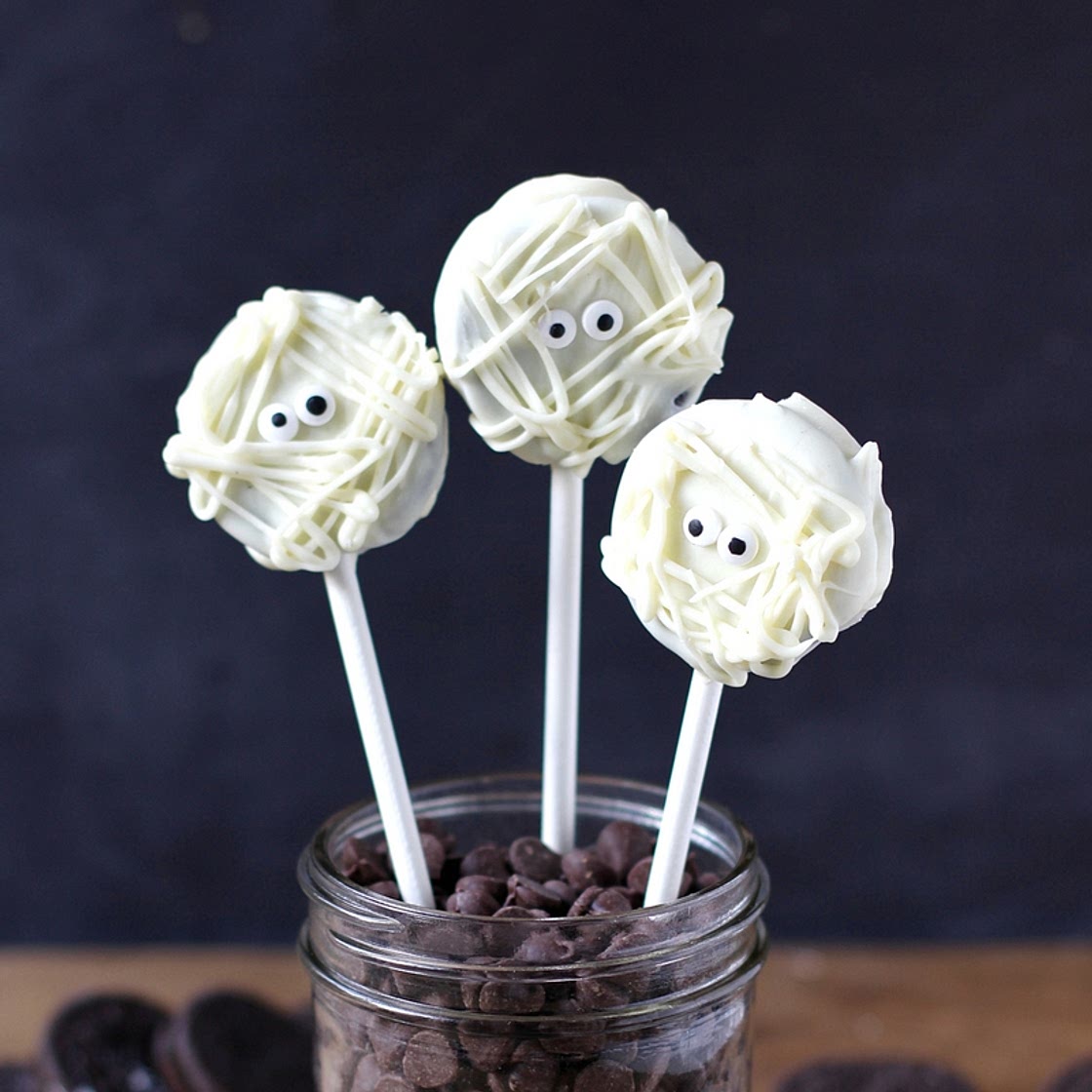 Oreo Cookie Mummy Pops Recipe