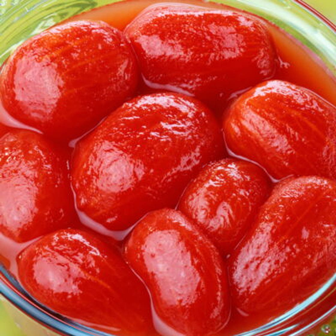 Conserves de tomates pelées