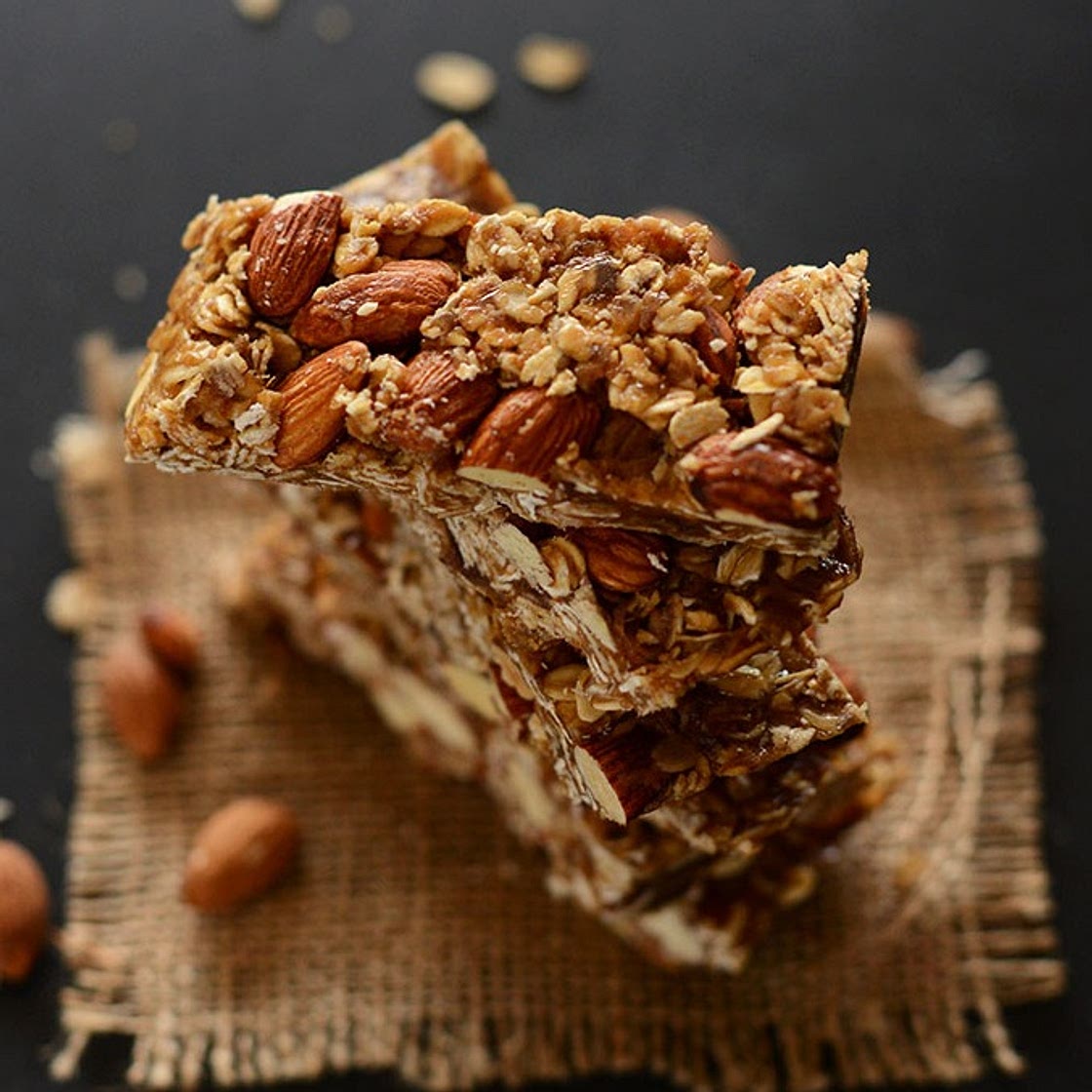 Healthy 5-Ingredient Granola Bars