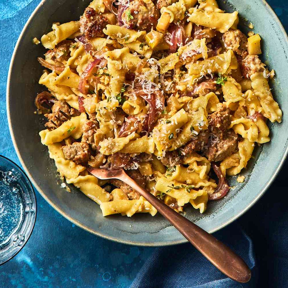 Caramelized Apple, Onion, and Sausage Pasta