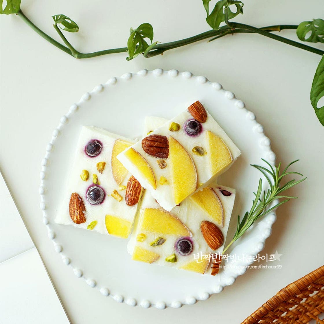 그릭요거트 바크 그릭요거트 먹는법 건강간식 아이스크림 만들기