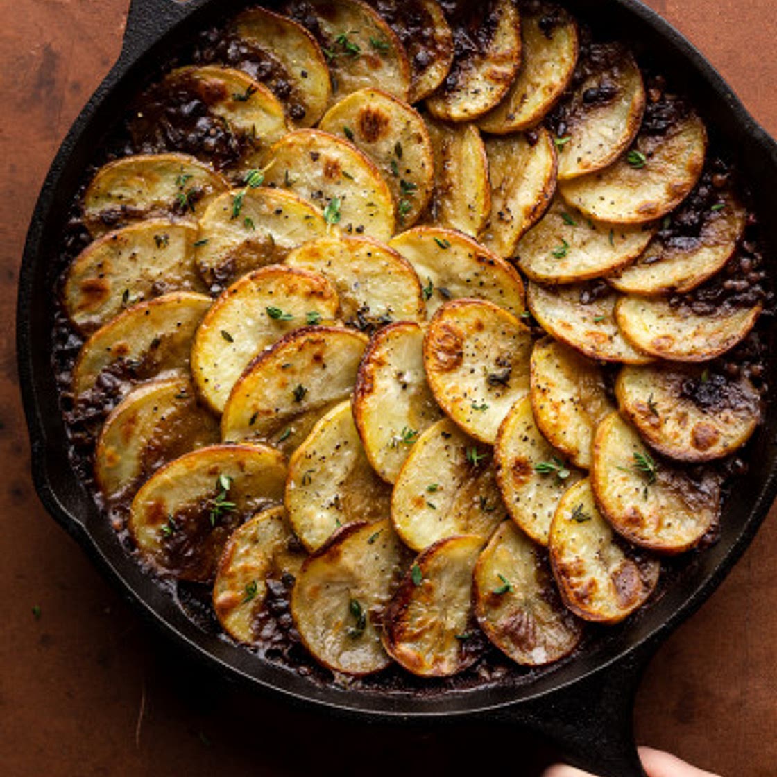Vegan hotpot with lentils and mushrooms