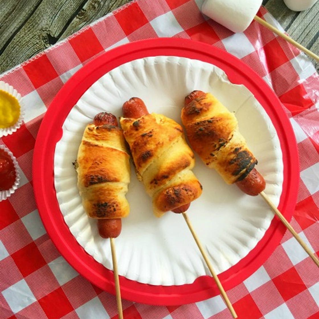 Camping Hotdog Recipe for the Campfire