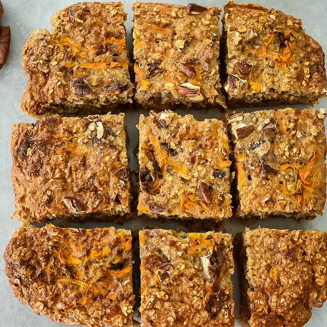 Carrot Cake Oat Bars