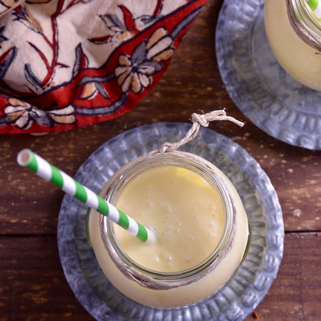 Batido de yogur y mango (Lassi de mango)