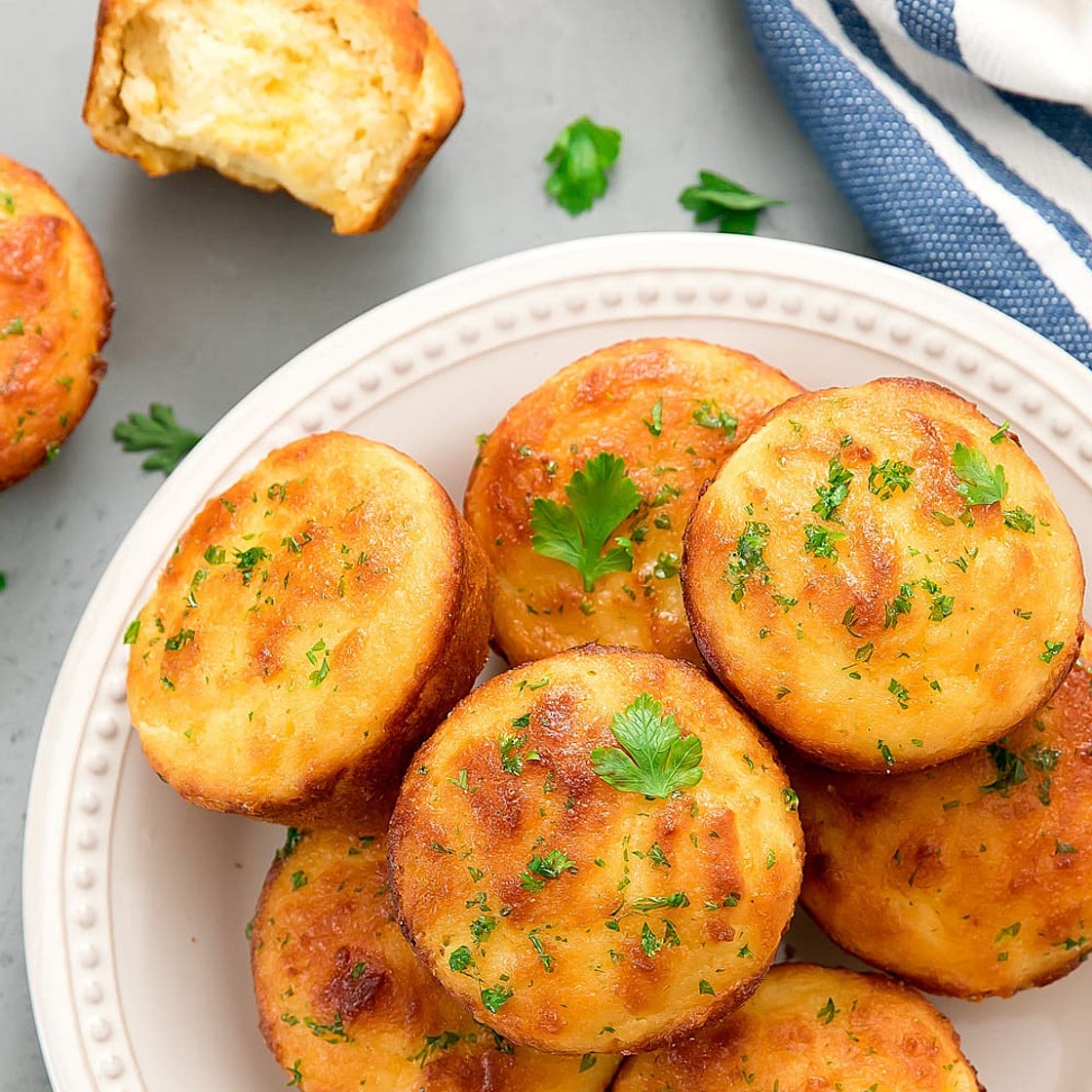 Keto Copycat Red Lobster Cheddar Bay Biscuits