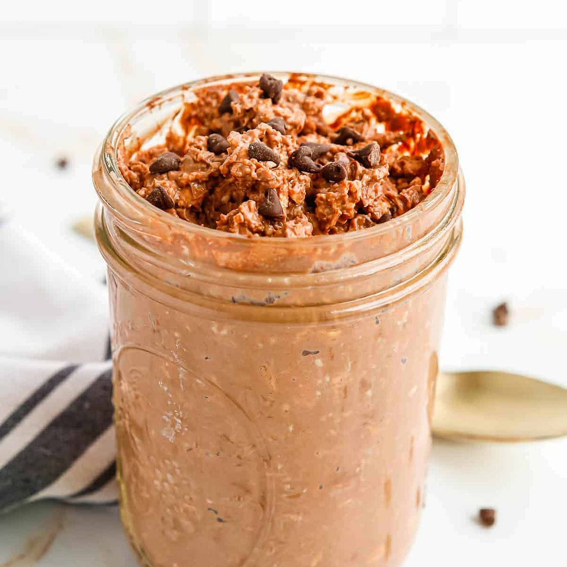 Brownie Batter Overnight Oats