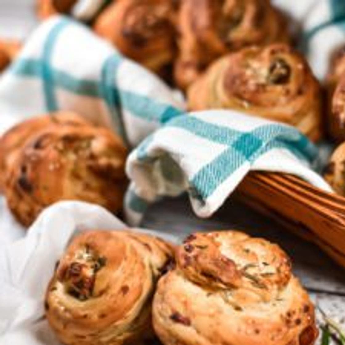Blue Cheese, Date, and Rosemary Dinner Rolls
