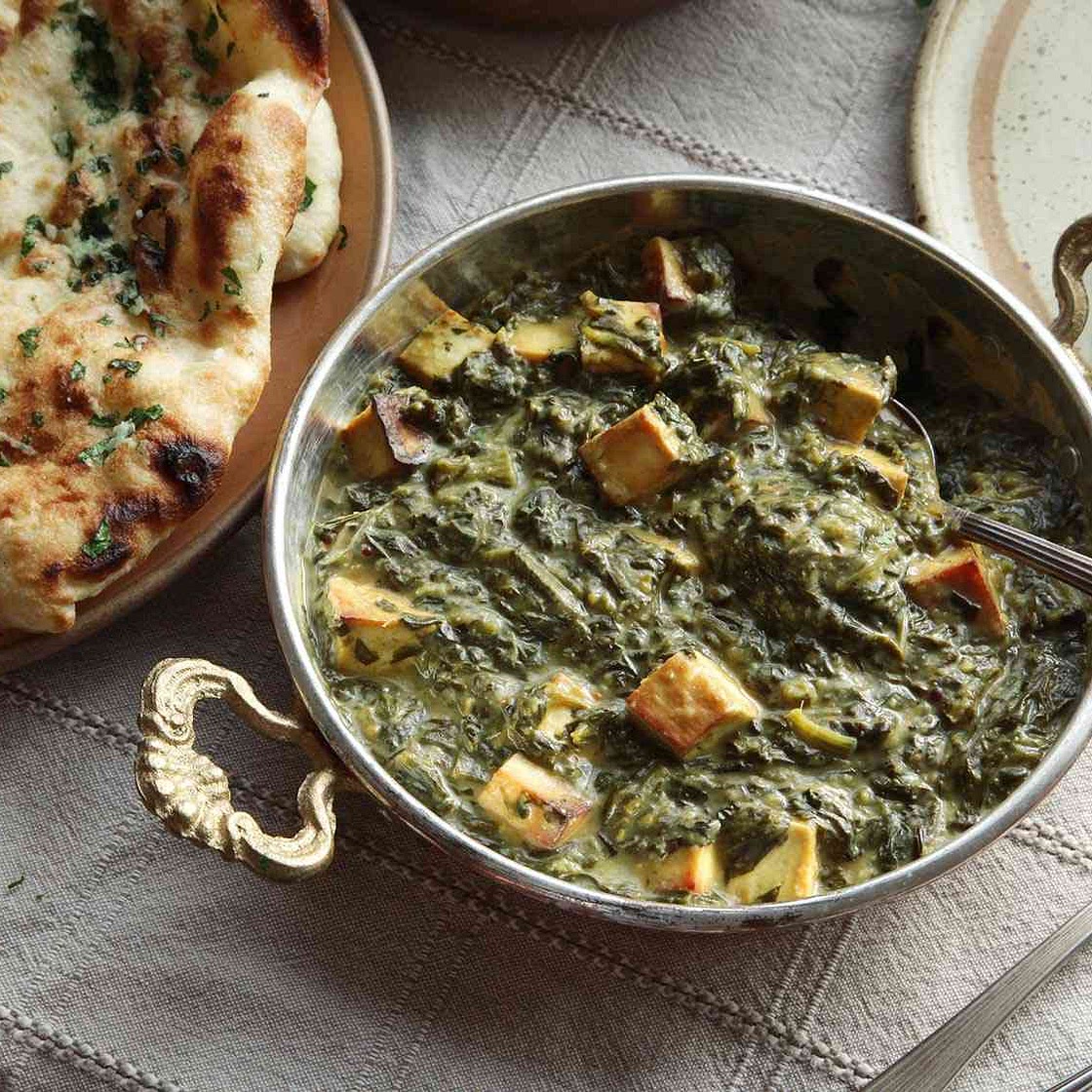 Creamy Vegan Saag Paneer (With Tofu) Recipe