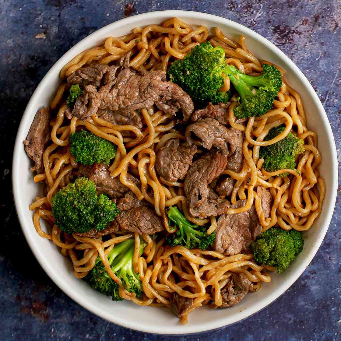 Stir-Fried Lo Mein With Beef and Broccoli Recipe