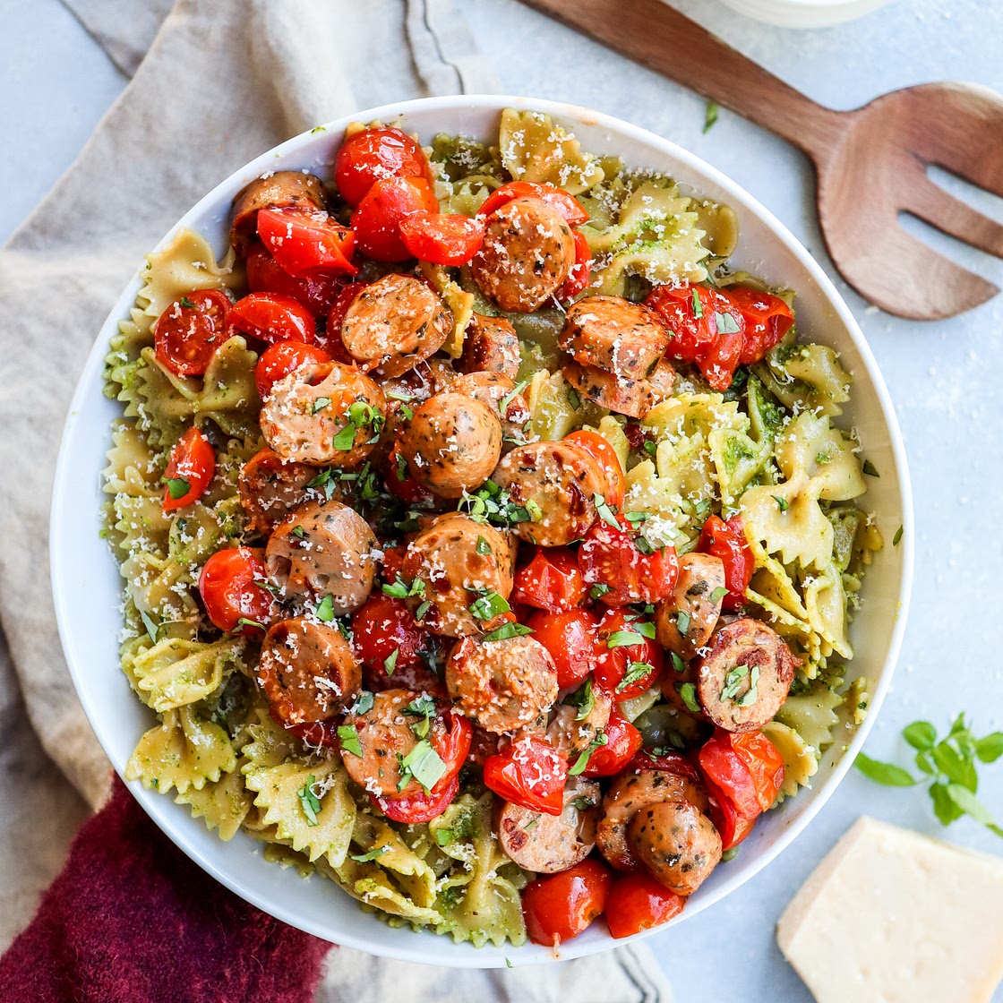 arugula pesto pasta with caprese chicken sausage