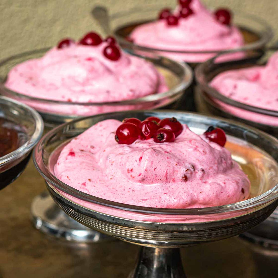 Currant Fruit Keto Fluff Dessert