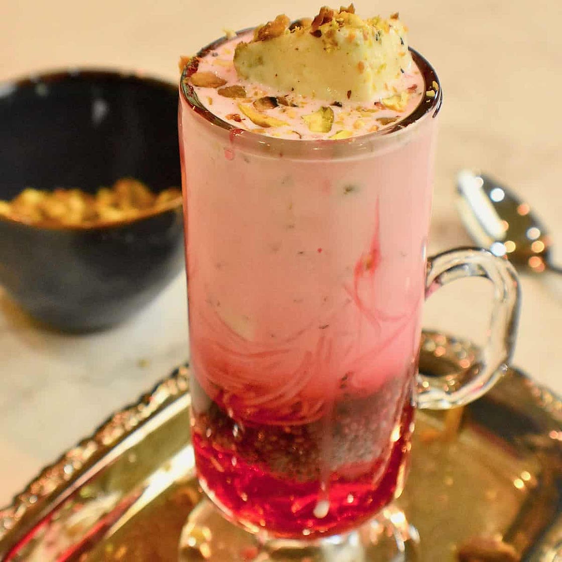 Falooda (Pakistani Ice Cream Dessert)