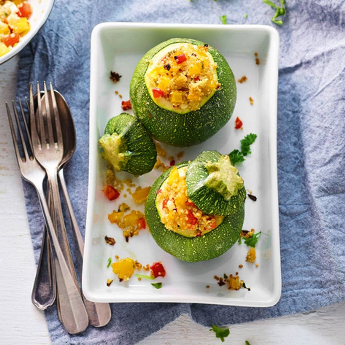 Gefüllte Zucchini aus dem Ofen
