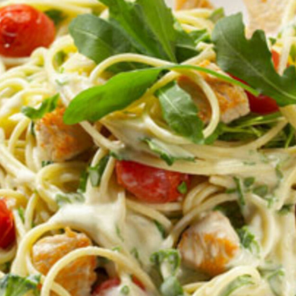 Rucola-Pasta mit Frischkäsesauce