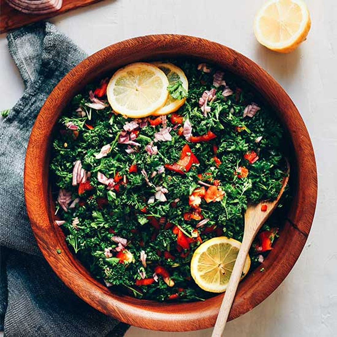 Grain-Free Tabbouleh Salad (6 Ingredients!)