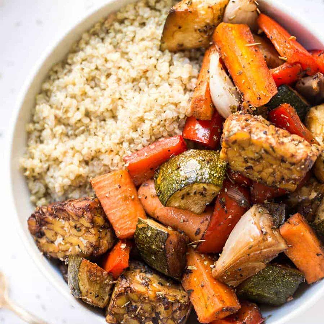 Meal Prep Balsamic Tempeh & Roasted Vegetable Quinoa Bowls