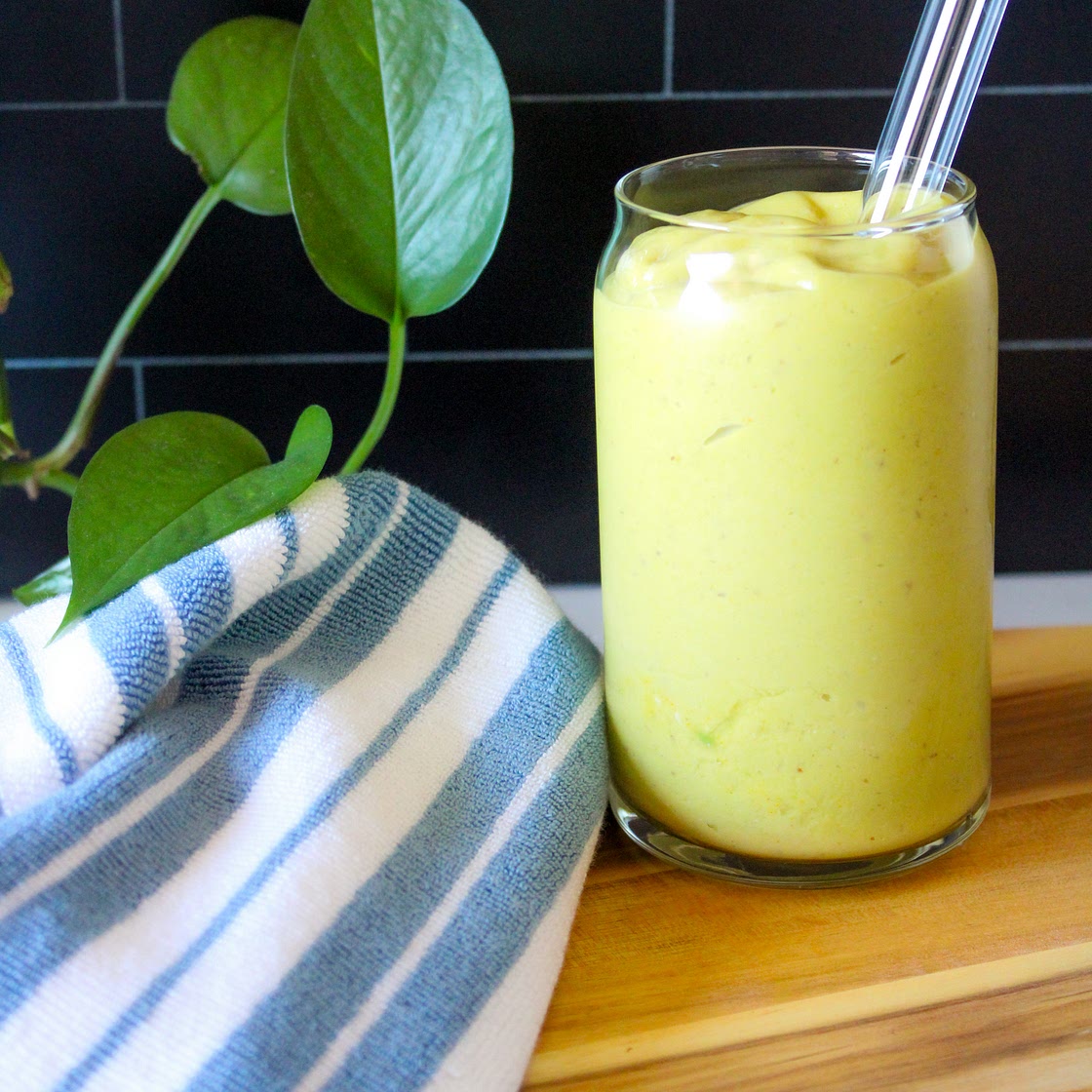 Banana Avocado Smoothie