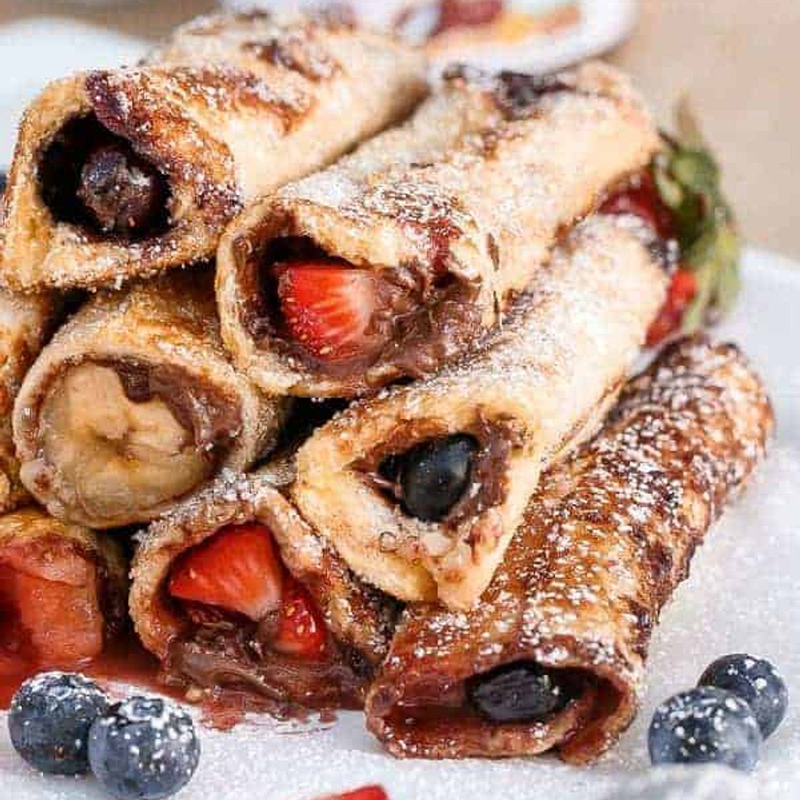 Nutella Fruit French Toast Cannoli