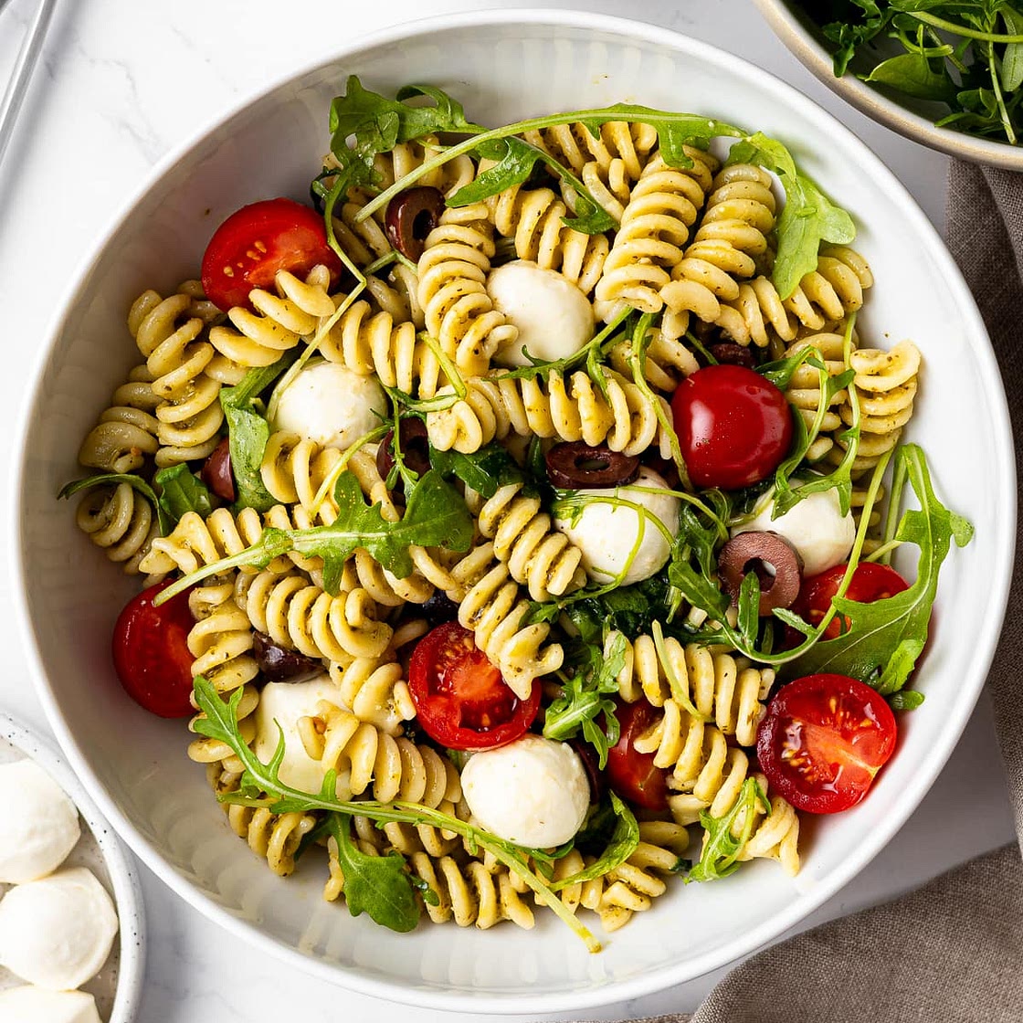 Pesto Caprese Pasta Salad