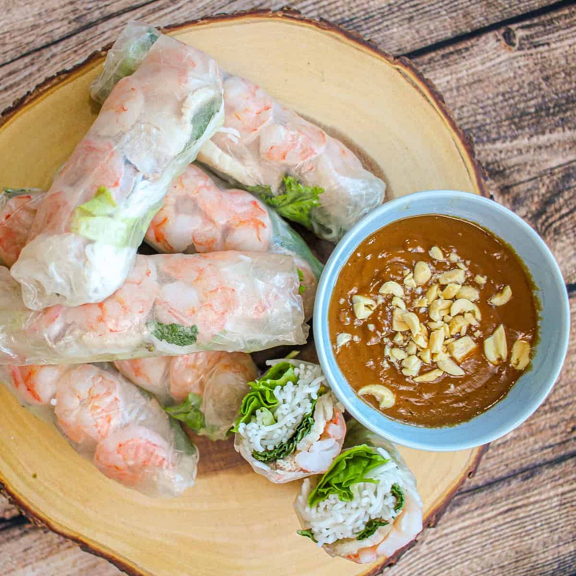 Vietnamese Pork and Shrimp Spring Rolls (Gỏi Cuốn)