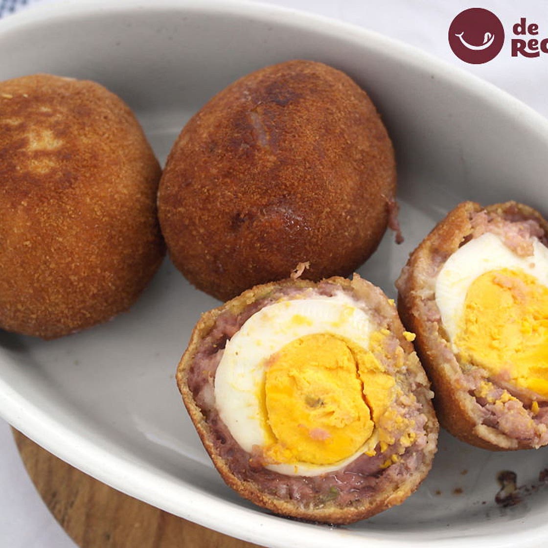 Huevos escoceses. Scotch Eggs