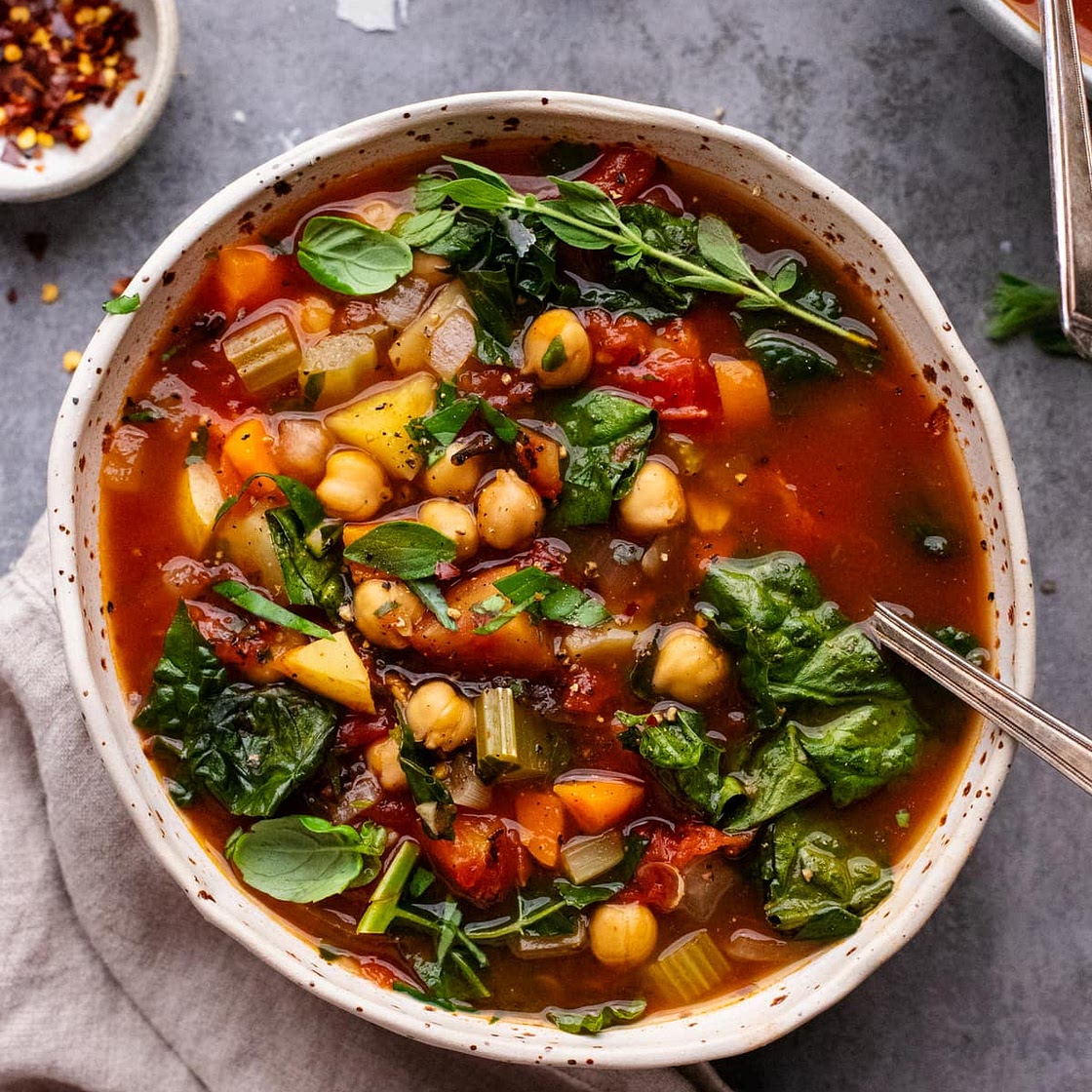 Tuscan Kale & Chickpea Soup