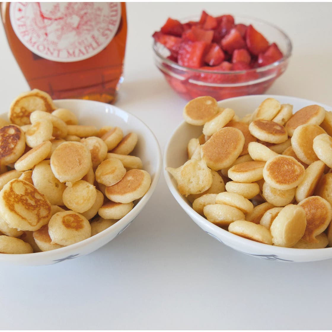 Mini pancake cereal