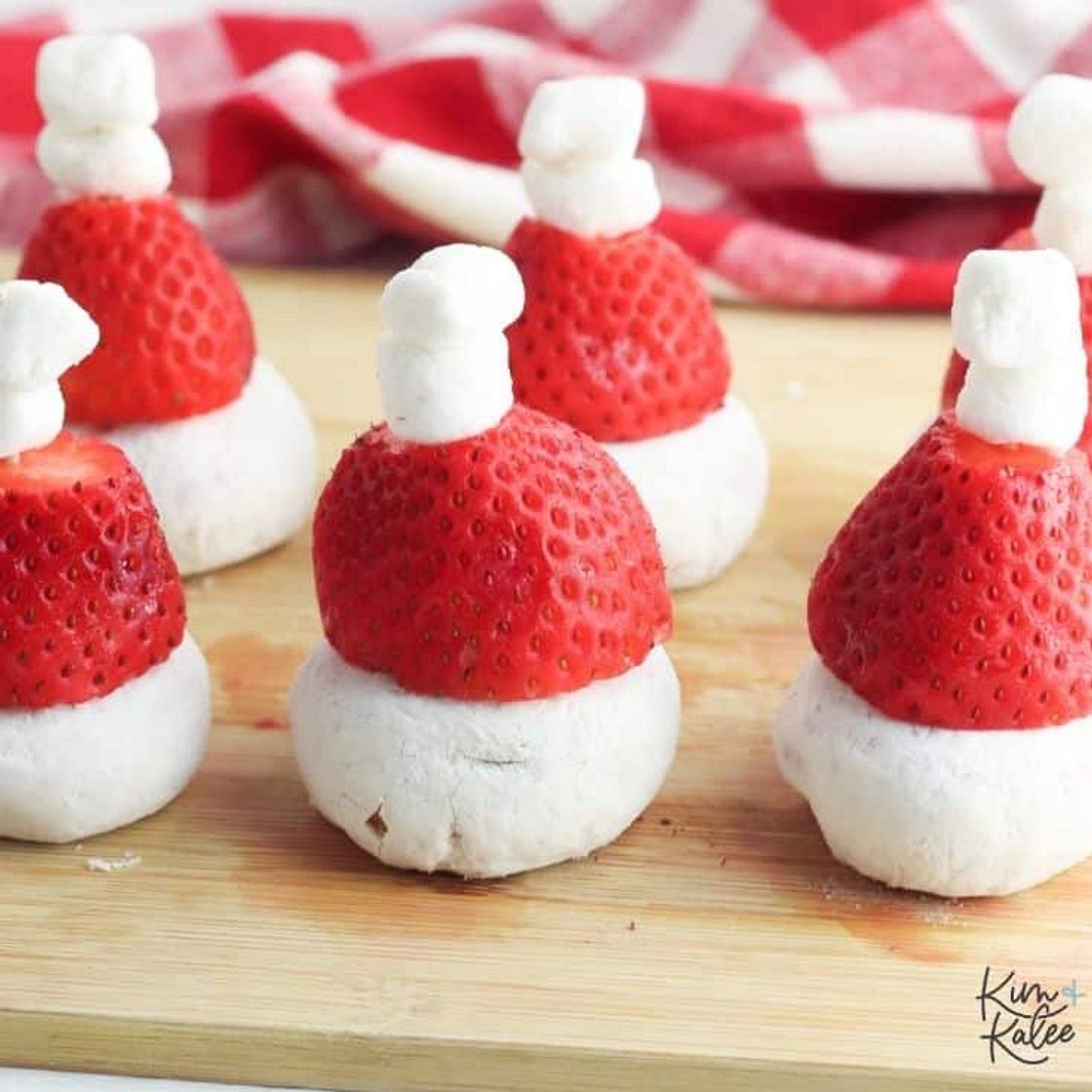3 Ingredient Strawberry Santa Claus Hats (No Bake!)