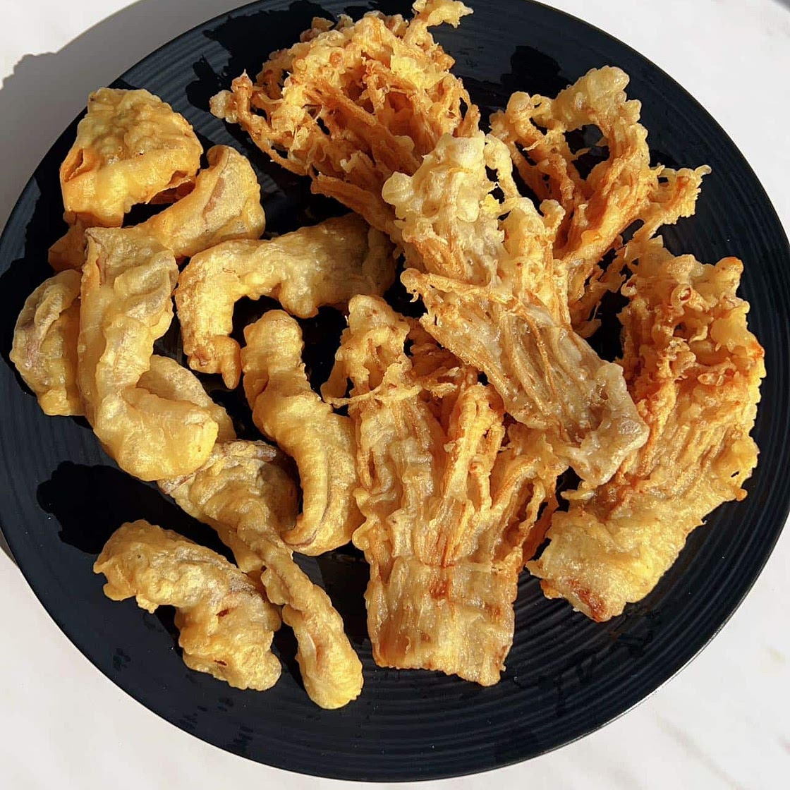 Fried Mushrooms (enoki and oyster mushrooms)